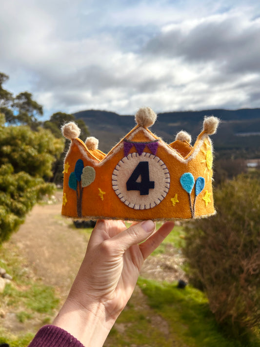 NEW! Birthday Crown - Gold