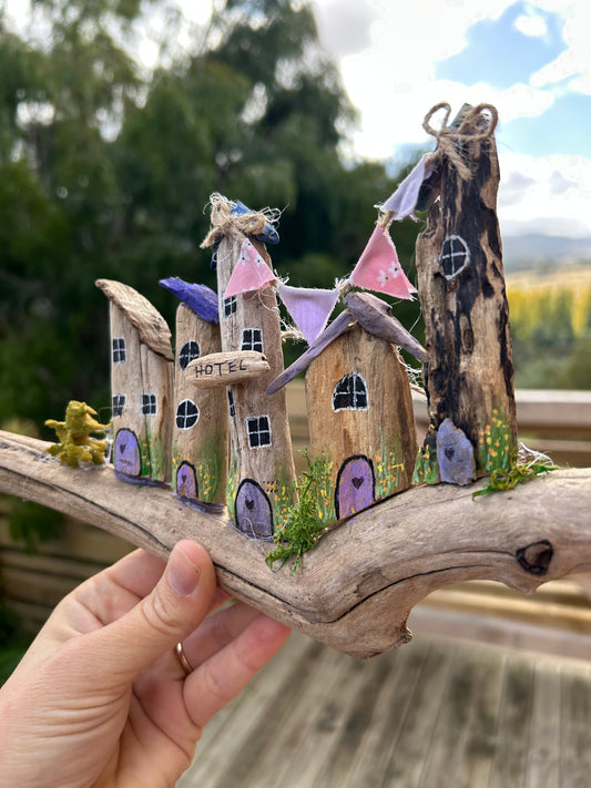 Driftwood Village #9