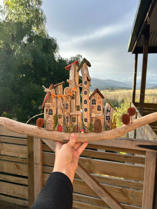 Autumn Driftwood Village #11